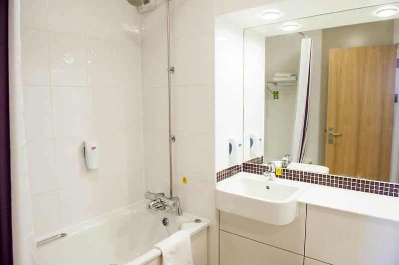 Premier Inn Maidstone Wateringbury Esterno foto